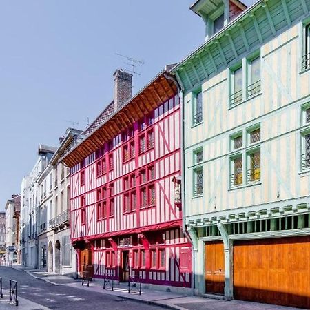Brit Hotel Comtes De Champagne - Troyes Centre Historique Экстерьер фото
