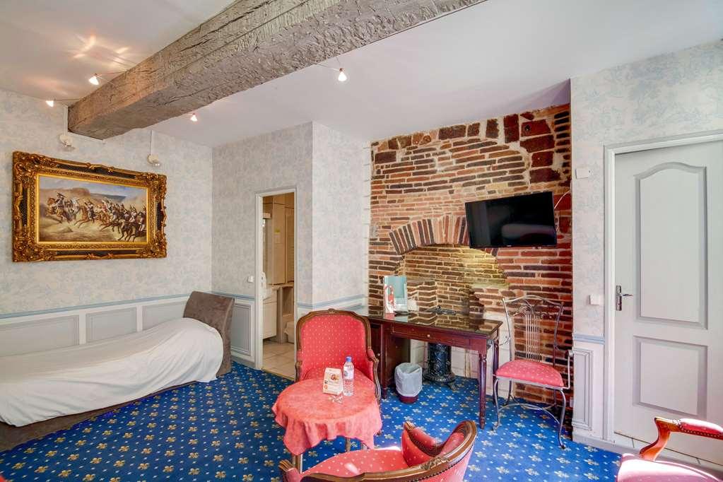 Brit Hotel Comtes De Champagne - Troyes Centre Historique Номер фото