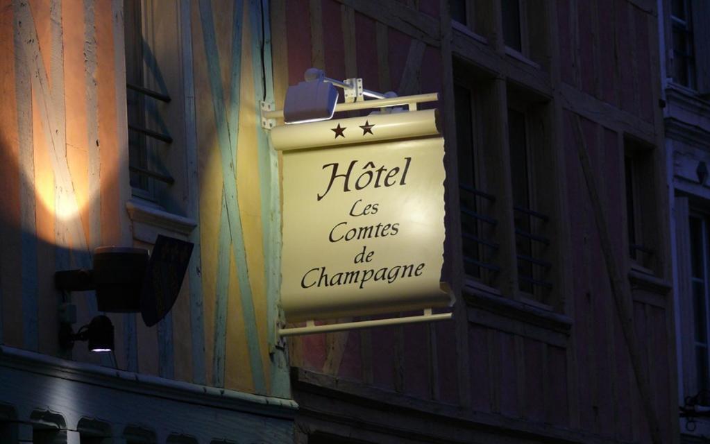 Brit Hotel Comtes De Champagne - Troyes Centre Historique Экстерьер фото