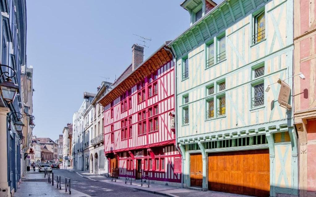 Brit Hotel Comtes De Champagne - Troyes Centre Historique Экстерьер фото