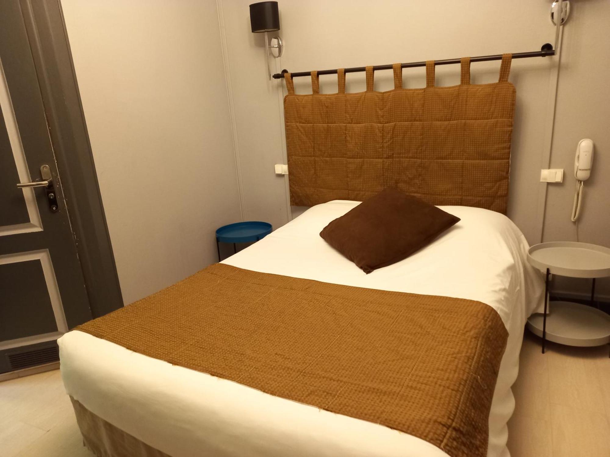 Brit Hotel Comtes De Champagne - Troyes Centre Historique Экстерьер фото