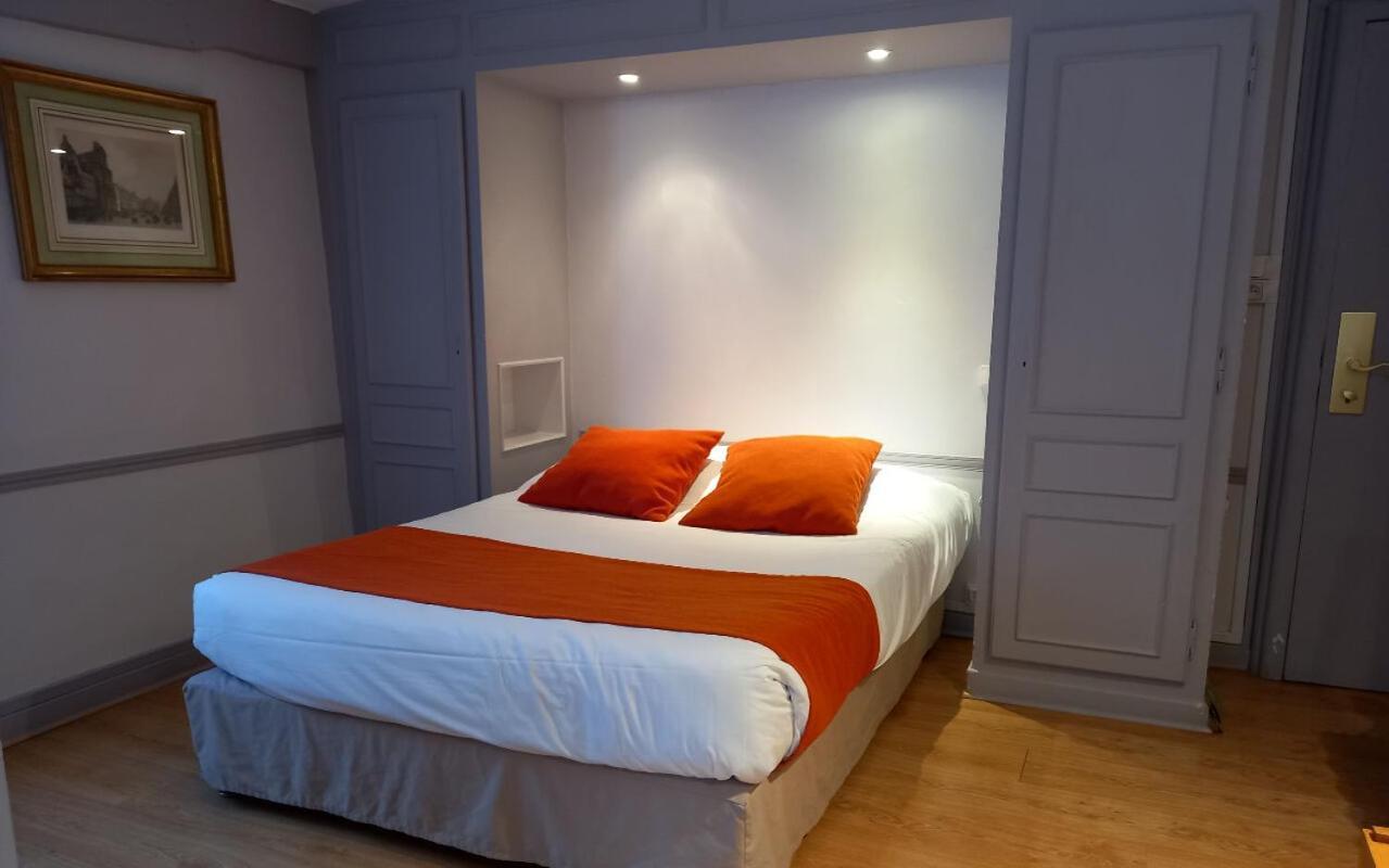 Brit Hotel Comtes De Champagne - Troyes Centre Historique Экстерьер фото