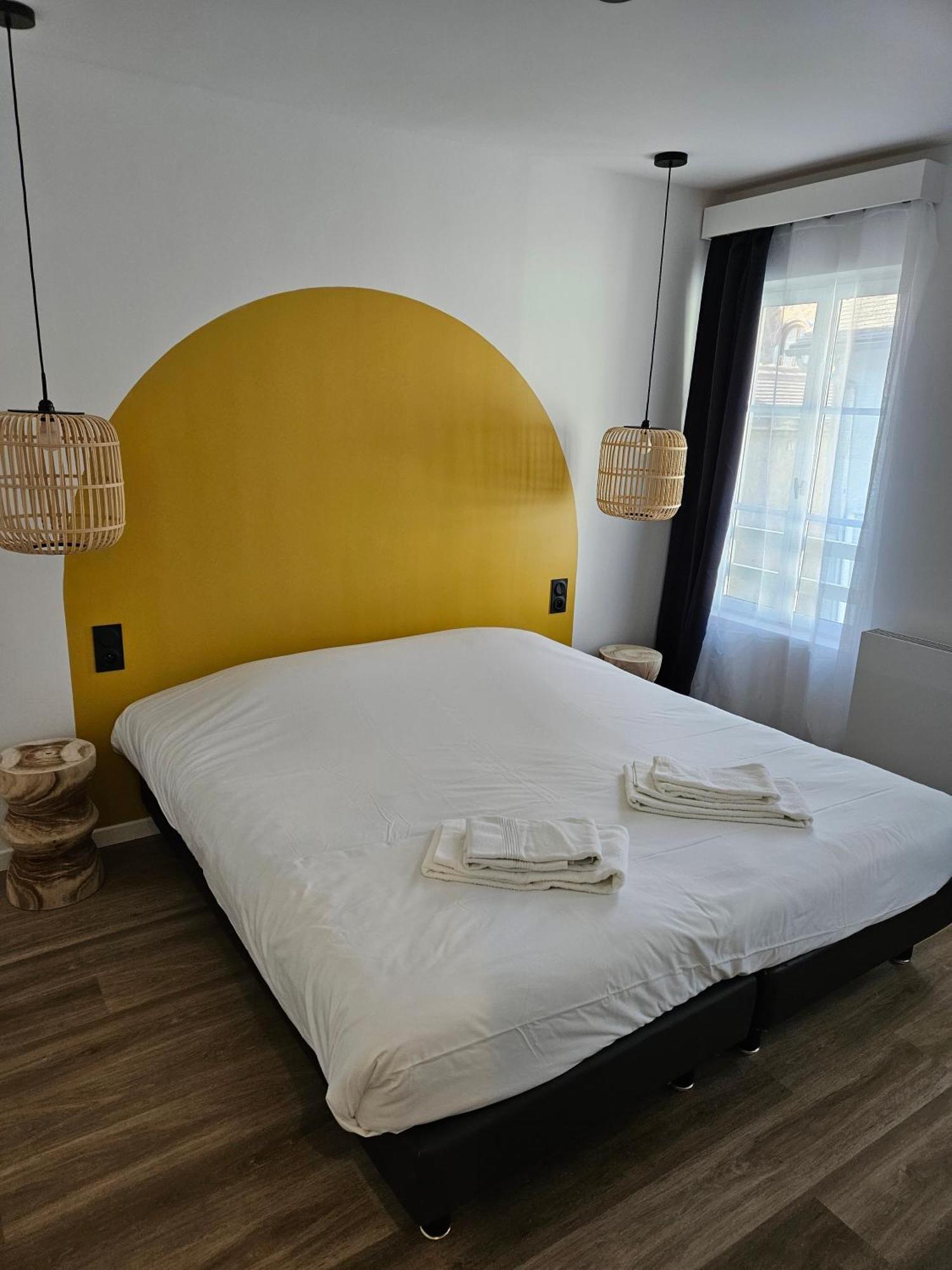 Brit Hotel Comtes De Champagne - Troyes Centre Historique Экстерьер фото