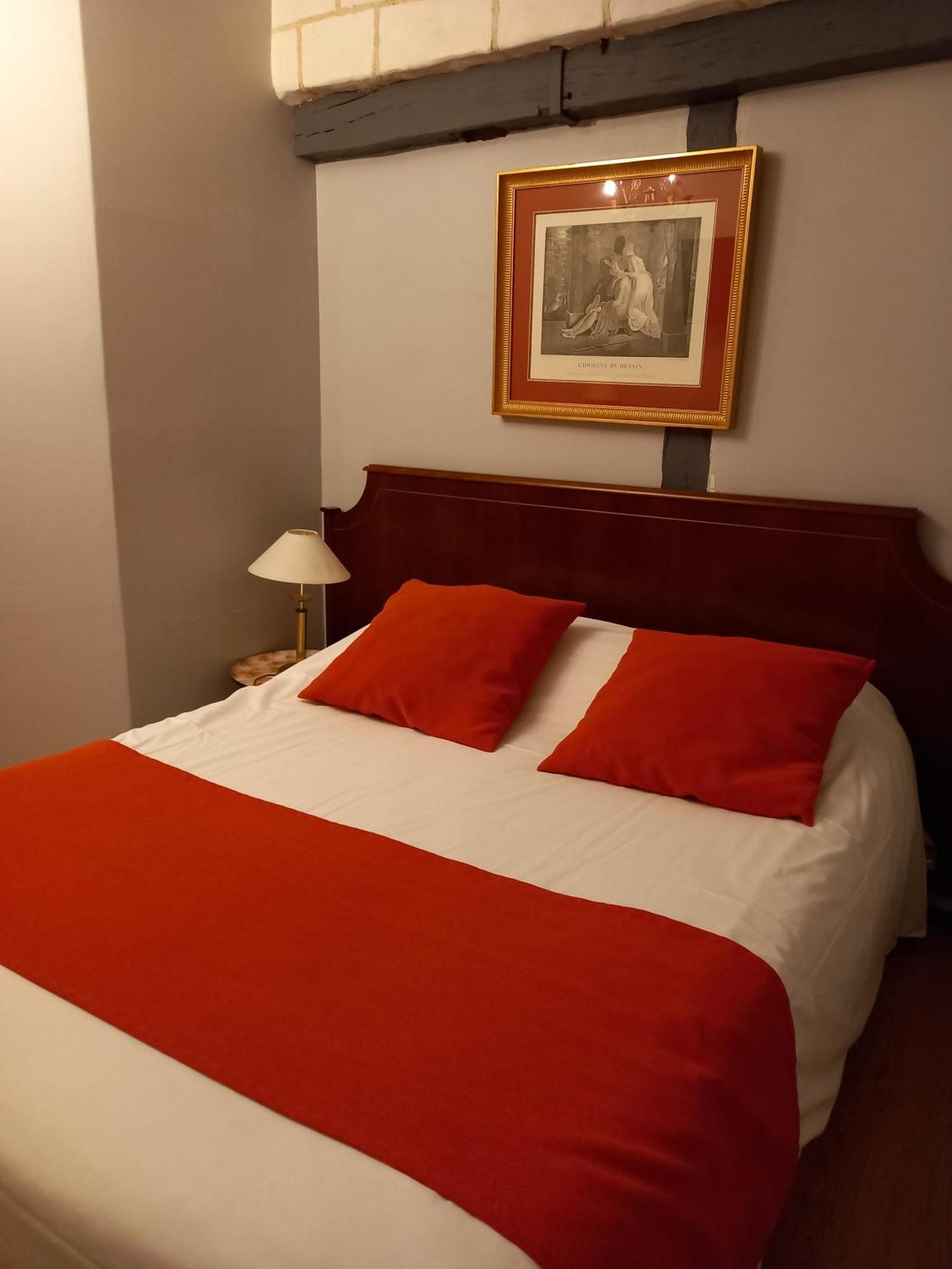 Brit Hotel Comtes De Champagne - Troyes Centre Historique Экстерьер фото